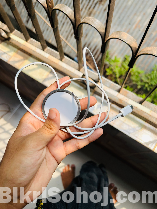 Wireless power bank + charger comboo